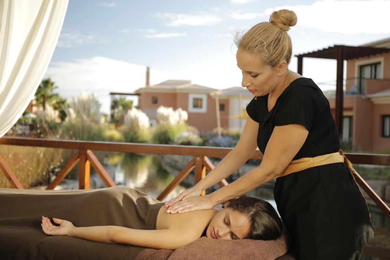 Monte Santo Resort Carvoeiro  Kültér fotó Massage
