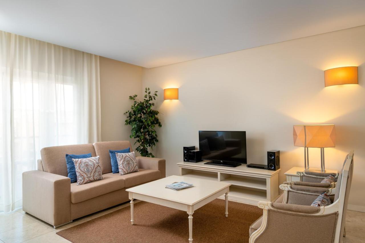Monte Santo Resort Carvoeiro  Kültér fotó A living room