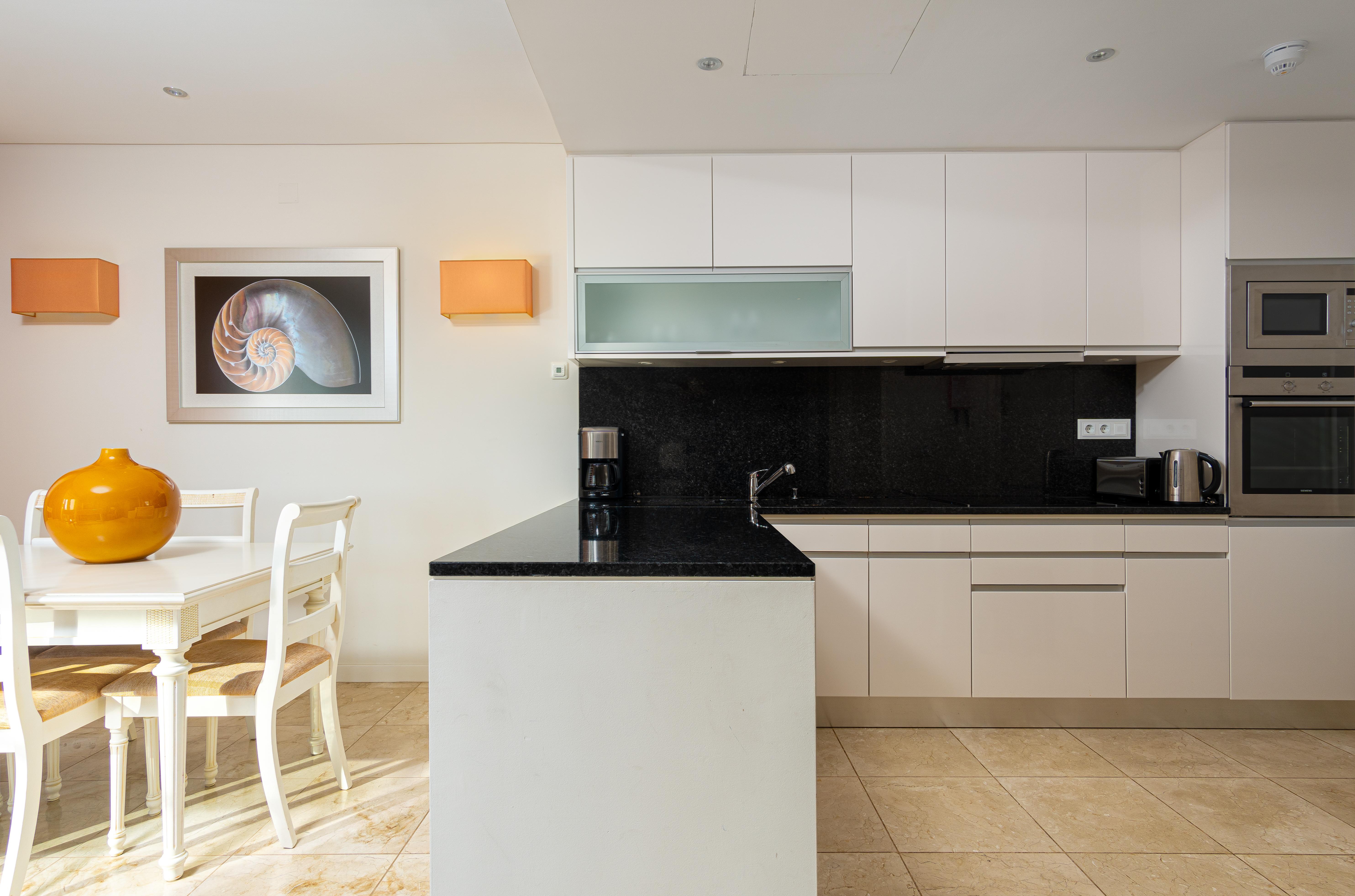 Monte Santo Resort Carvoeiro  Kültér fotó A modern kitchen
