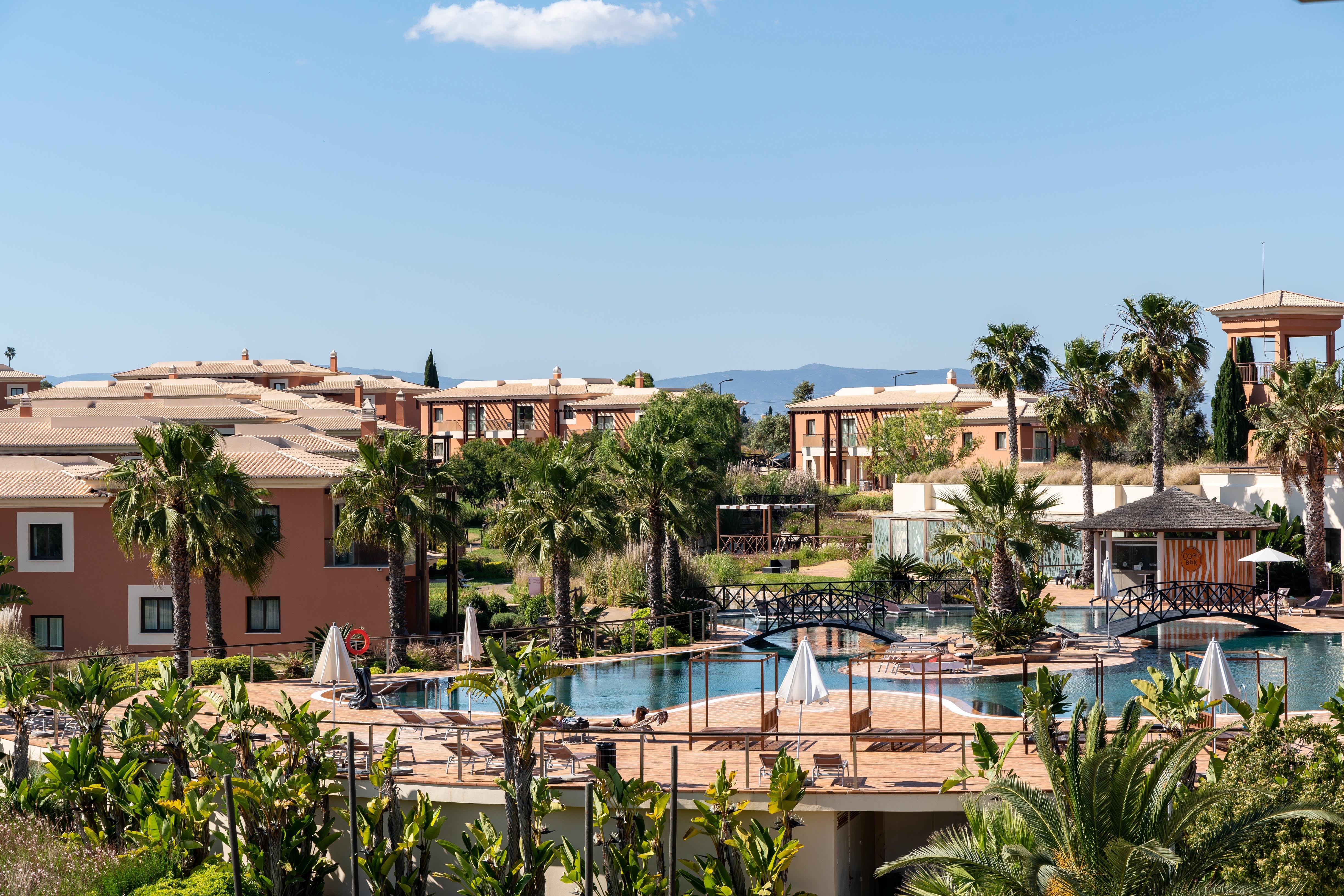 Monte Santo Resort Carvoeiro  Kültér fotó Club Med resort in Spain