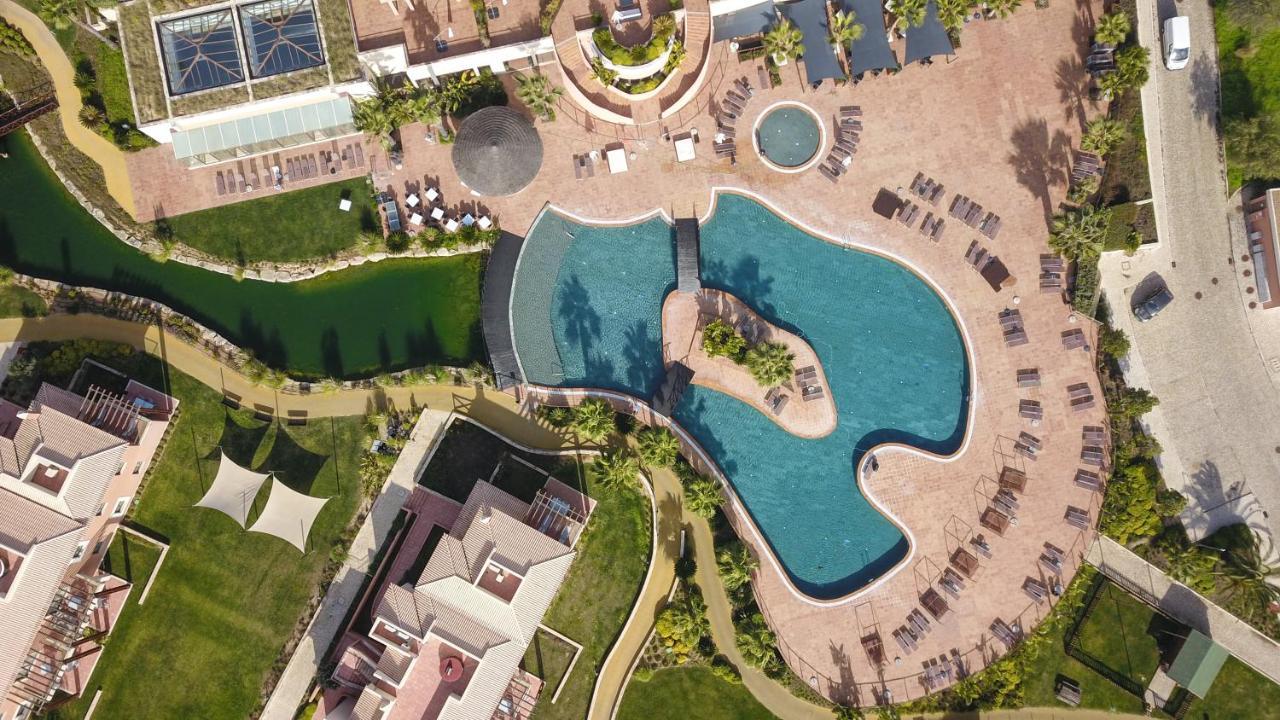 Monte Santo Resort Carvoeiro  Kültér fotó Aerial view of the resort